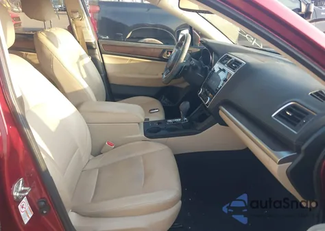 2018 Subaru Outback 2.5I Limited из США, поврежденный, VIN 4S4BSAKC9J3373551